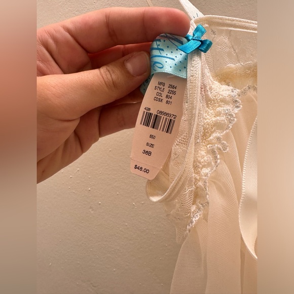 SOLD-Victoria's Secret Sexy Little Things Cream Lace Mesh Sheer Babydoll Nightie - Picture 11 of 11